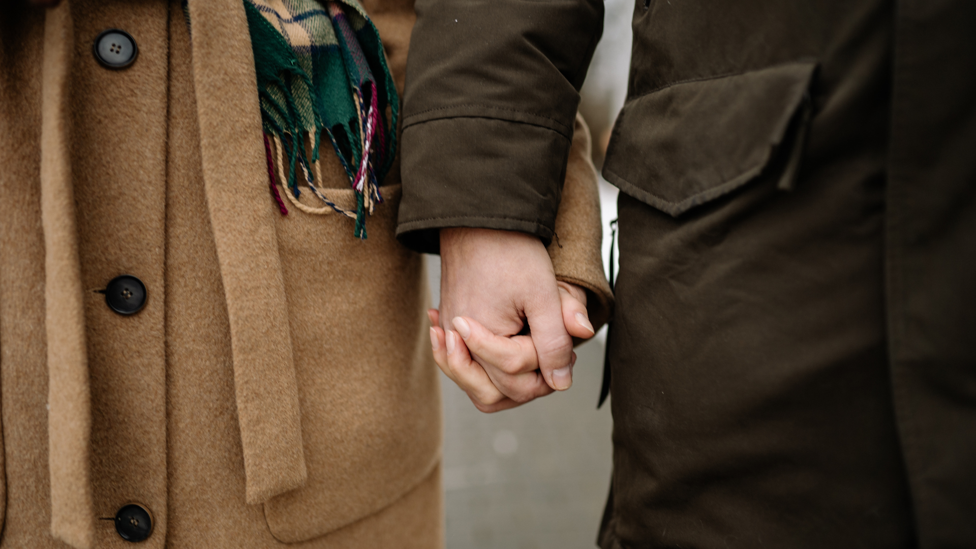 Signs He Doesn't Care About the Relationship: 10 Expert-Backed Red Flags to Know