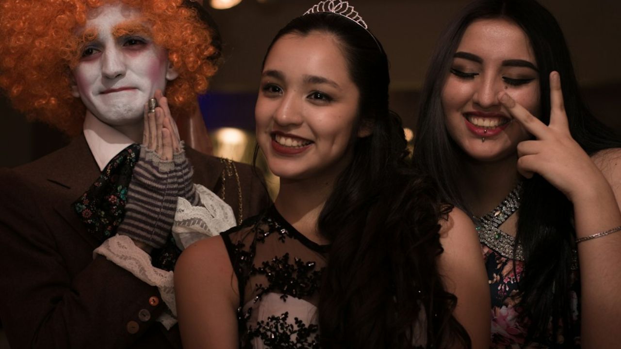 Halloween Party Game Ideas for Adults
