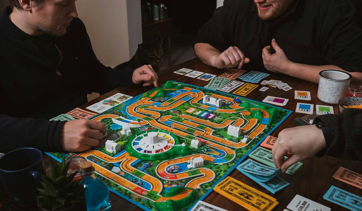 Free tabletop board games for Thanksgiving adults